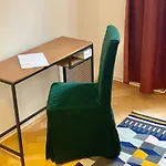 아파트 Contemporary - By Nahuen