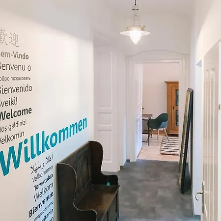 Contemporary - By Nahuen Appartement Graz
