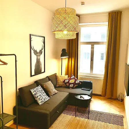 Contemporary - By Nahuen Apartment Graz