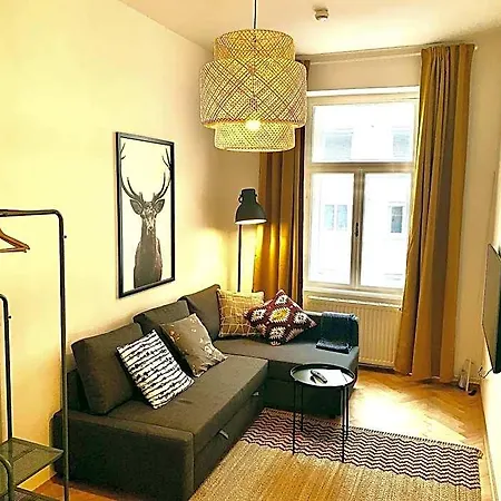 Contemporary - By Nahuen Apartment